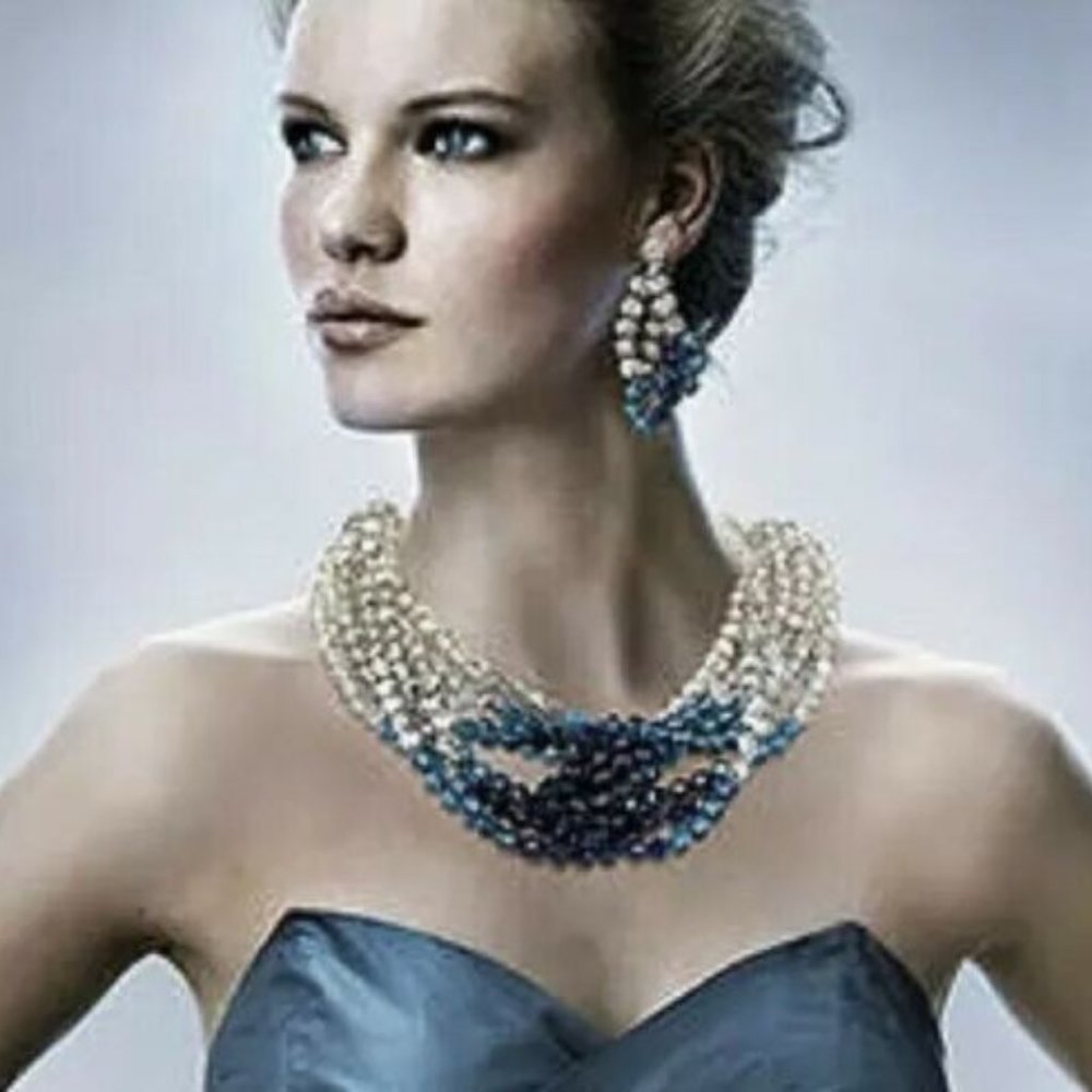 SWAROVSKI Signed Authentic Blue Necklace and Bracelet set